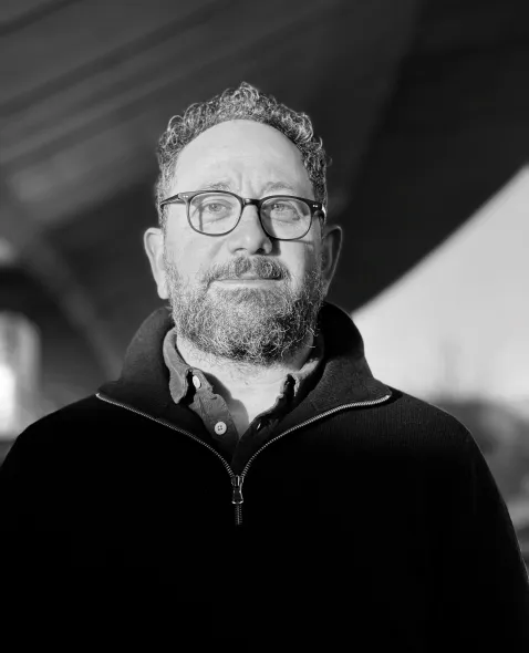 250109_aa_headshot_zoom-out