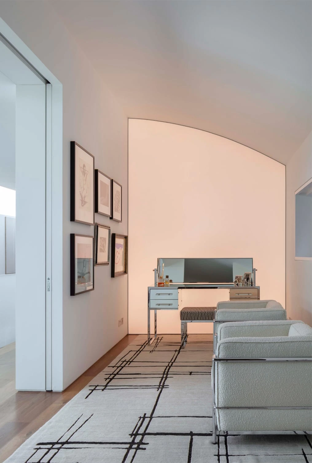 portrait-1016-x-1508-portland-rd-bathroom