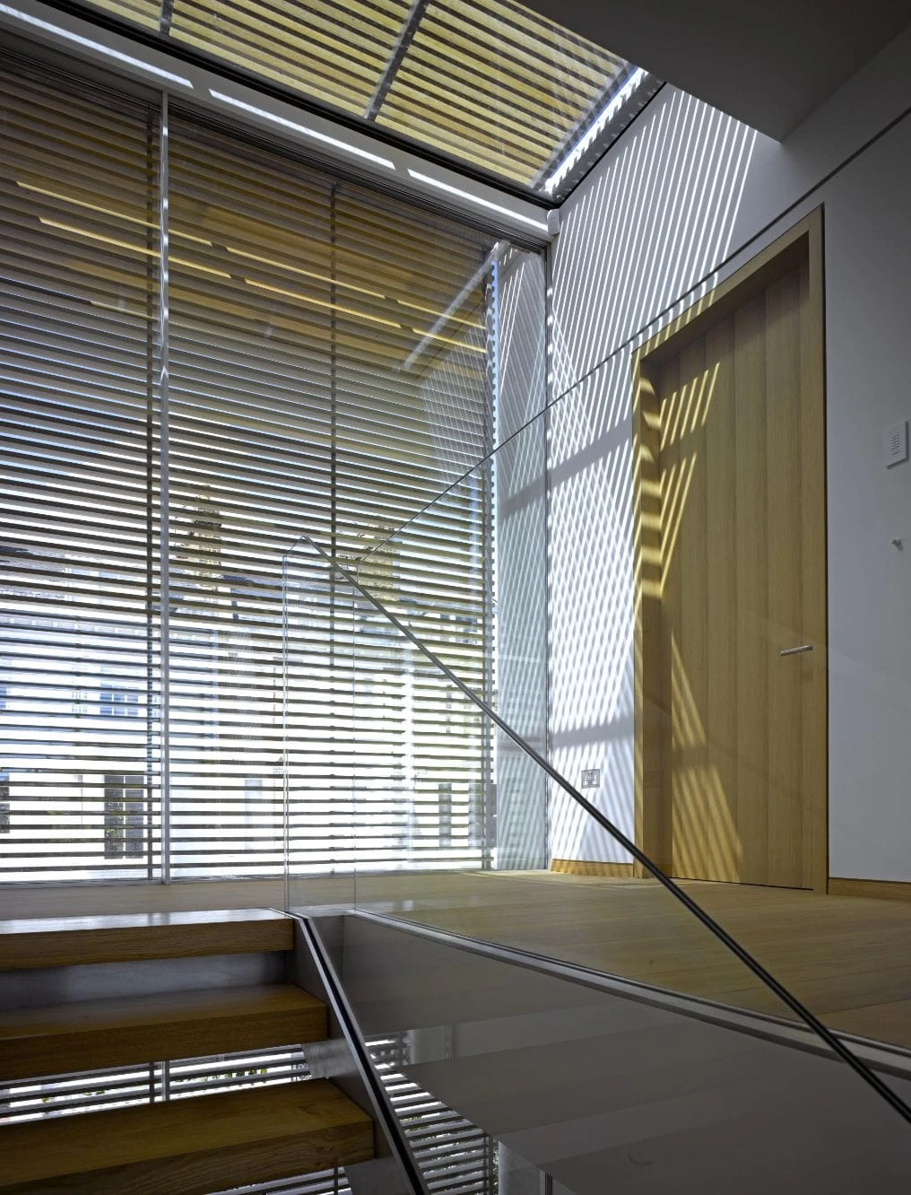 seth-stein_pitt-street-london-2008_05